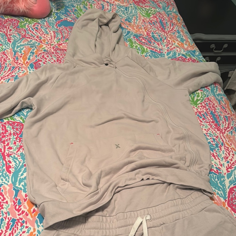 Tuxy Vibe Suit Light Gray
